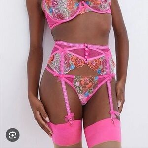 For Love and Lemons Luella Floral Lace Lingerie Set (3 items set)